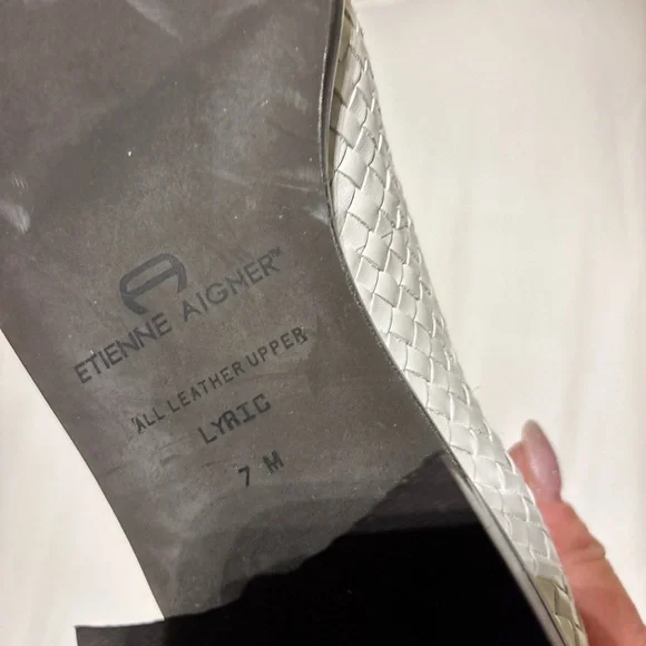 Etienne Aigner White Woven Leather Flats - Picture 5 of 6